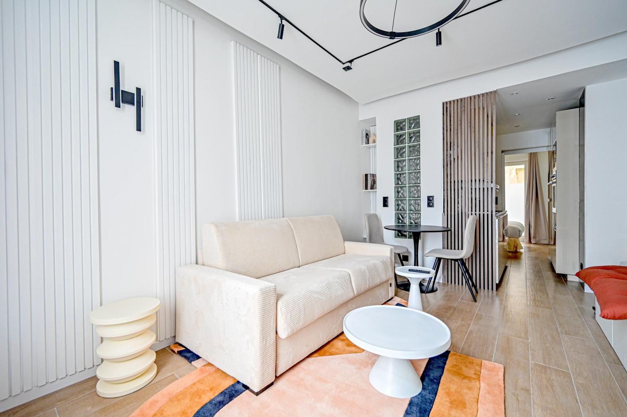 Relax In A Stylish Flat In Montmartre Apartment Paris Exterior photo